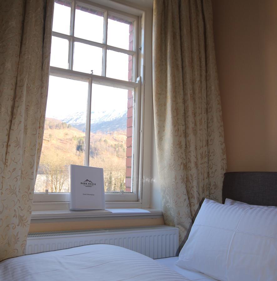 The Bank House Bed & Breakfast Кинлохлевън Екстериор снимка
